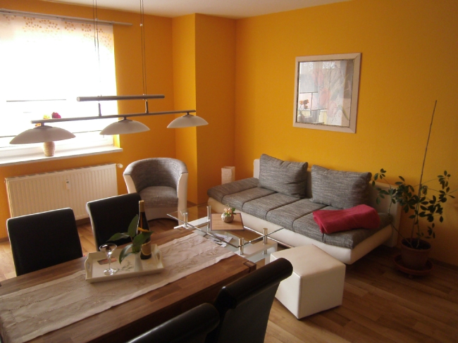 bild-kristin-wohnzimmer